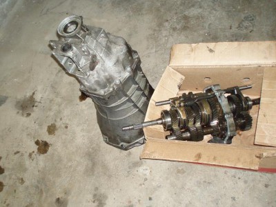 tranny.JPG (74.5 KiB) Zobrazeno 16480 x tranny.JPG